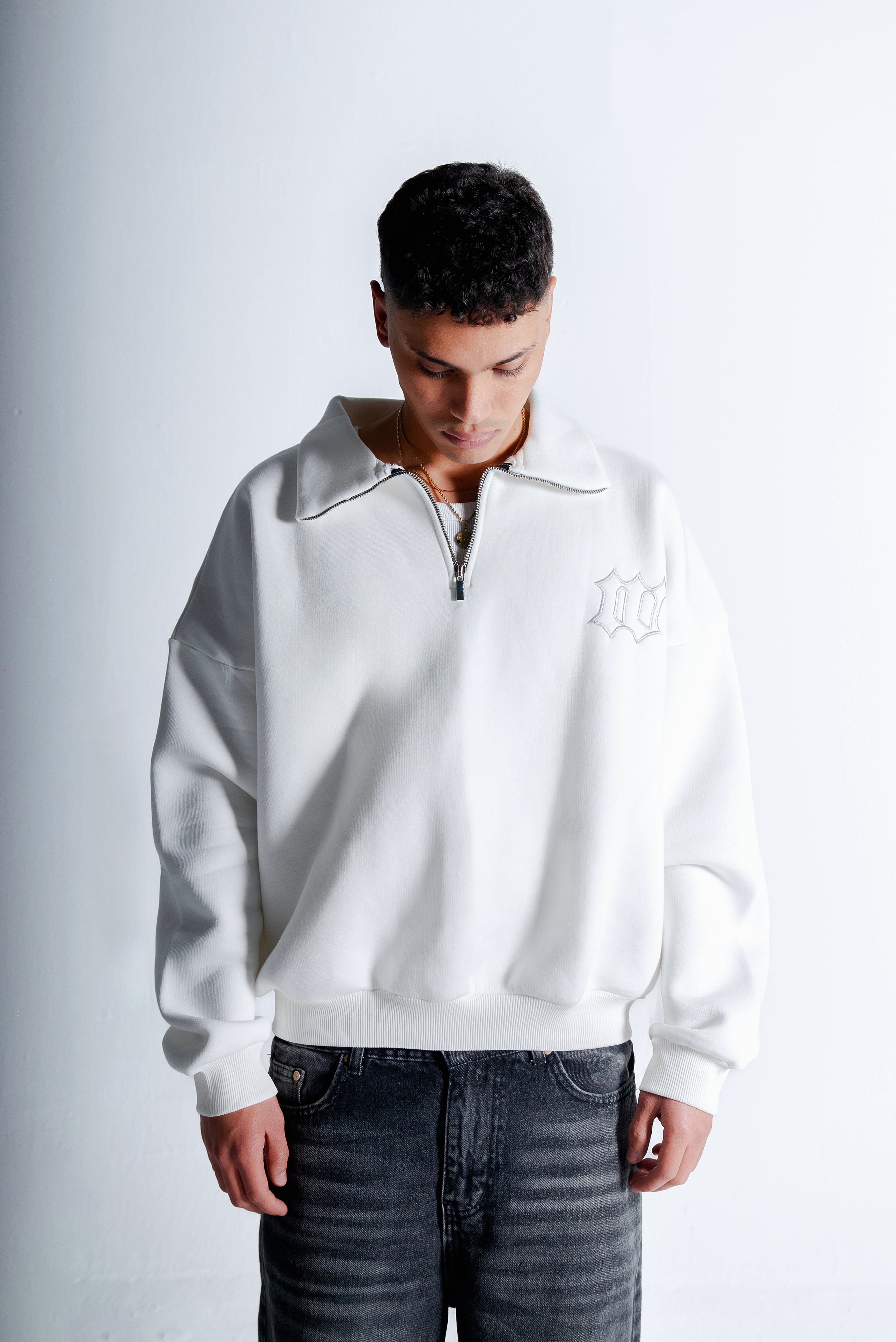 Reborn quarter zipper "White"